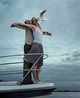 [Image: titanic-funny-accident.jpg]